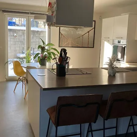 別荘 La Maison De Timao Hannut